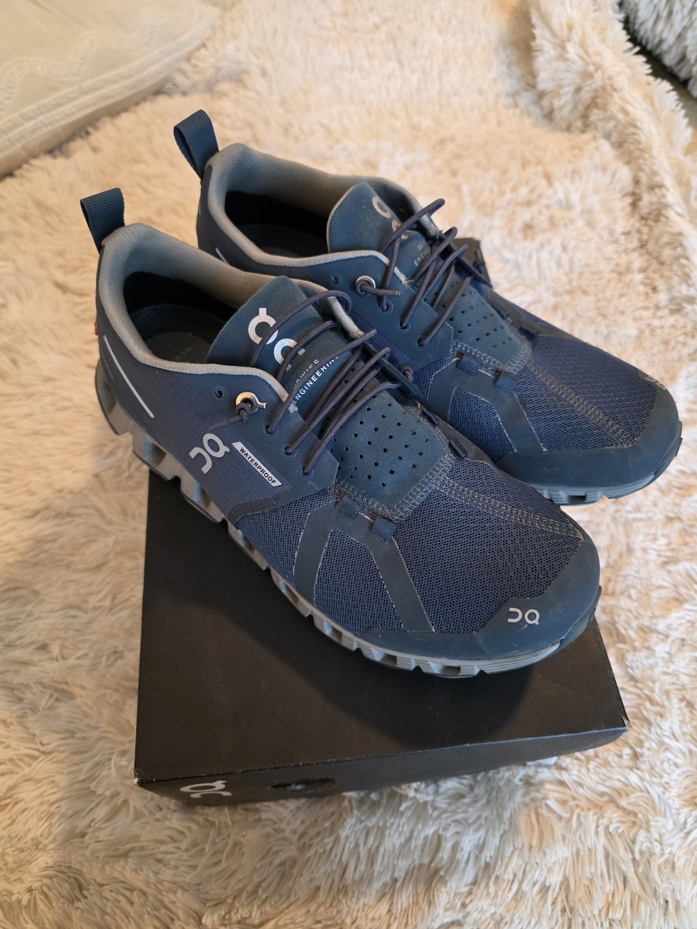 On Running Women's Cloud Waterproof Storm/Lunar Sneakers Size 7.5